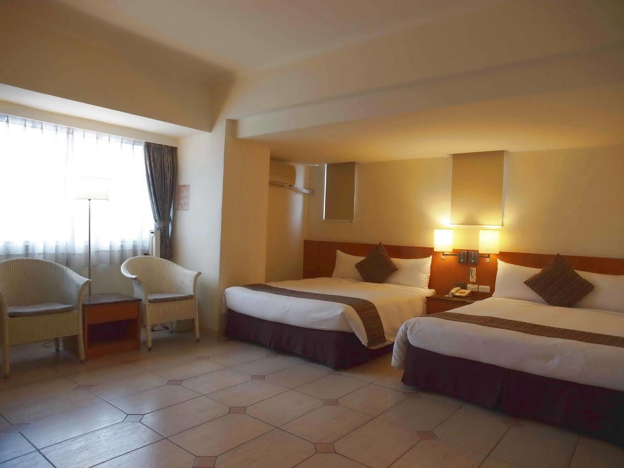 Finders Hotel Hualien Da-Tong Extérieur photo